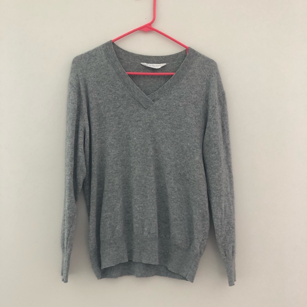 Everlane V Neck Cashmere Sweater